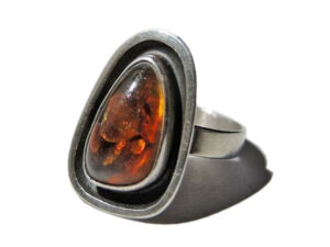 Gerog Kramer Fischland Silber Ring mit Bernstein1